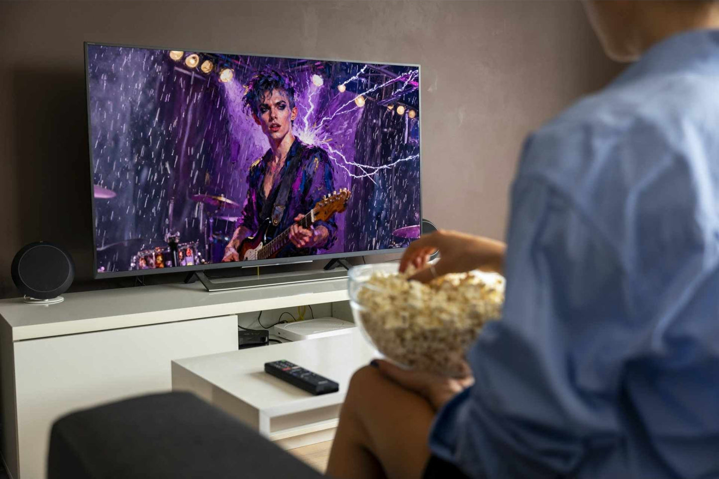 El idolo violeta, es un lienzo coleccionable de alta calidad. Arte de autor para implementar como fondo de pantalla o protector de pantalla de televisores inteligente, smart tv´s. Apple Tv, Android, iOs, LG, Sony, Panasonic, Samsung, Amazon Tv, Amazon Fire.