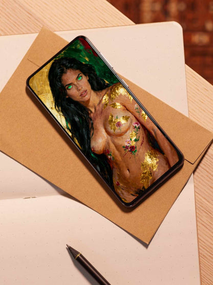 La Esfinge Esmeralda: Fulgor Herido. Lienzo premium para usar como fondo de pantalla o protector de pantalla en dispositivos móviles. Android, iOs, Samsung, Iphone, Apple.